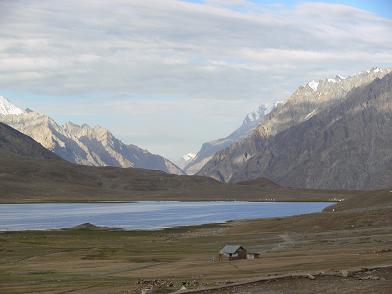 20060827_shandur_pass.jpg